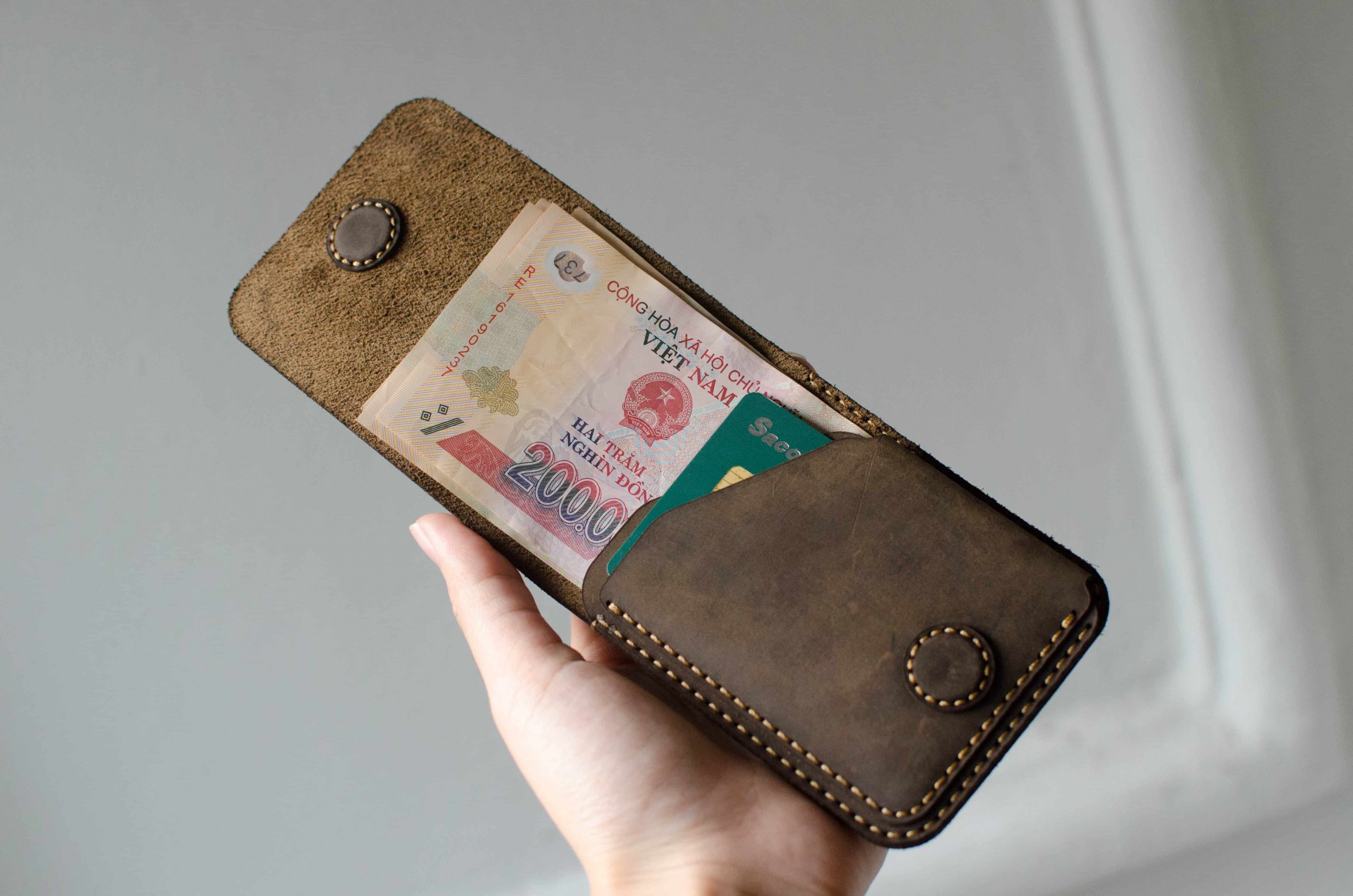 Ví sen mini da sáp thủ công tiện lợi